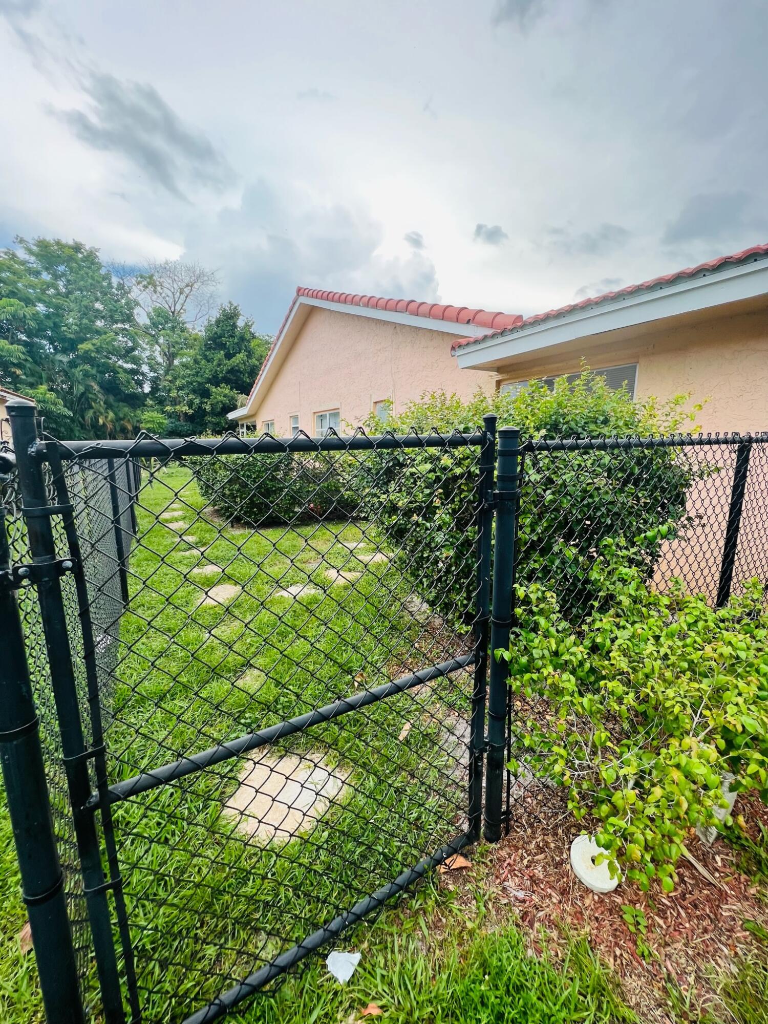 10600 NW 37 Street Unit: West Unit