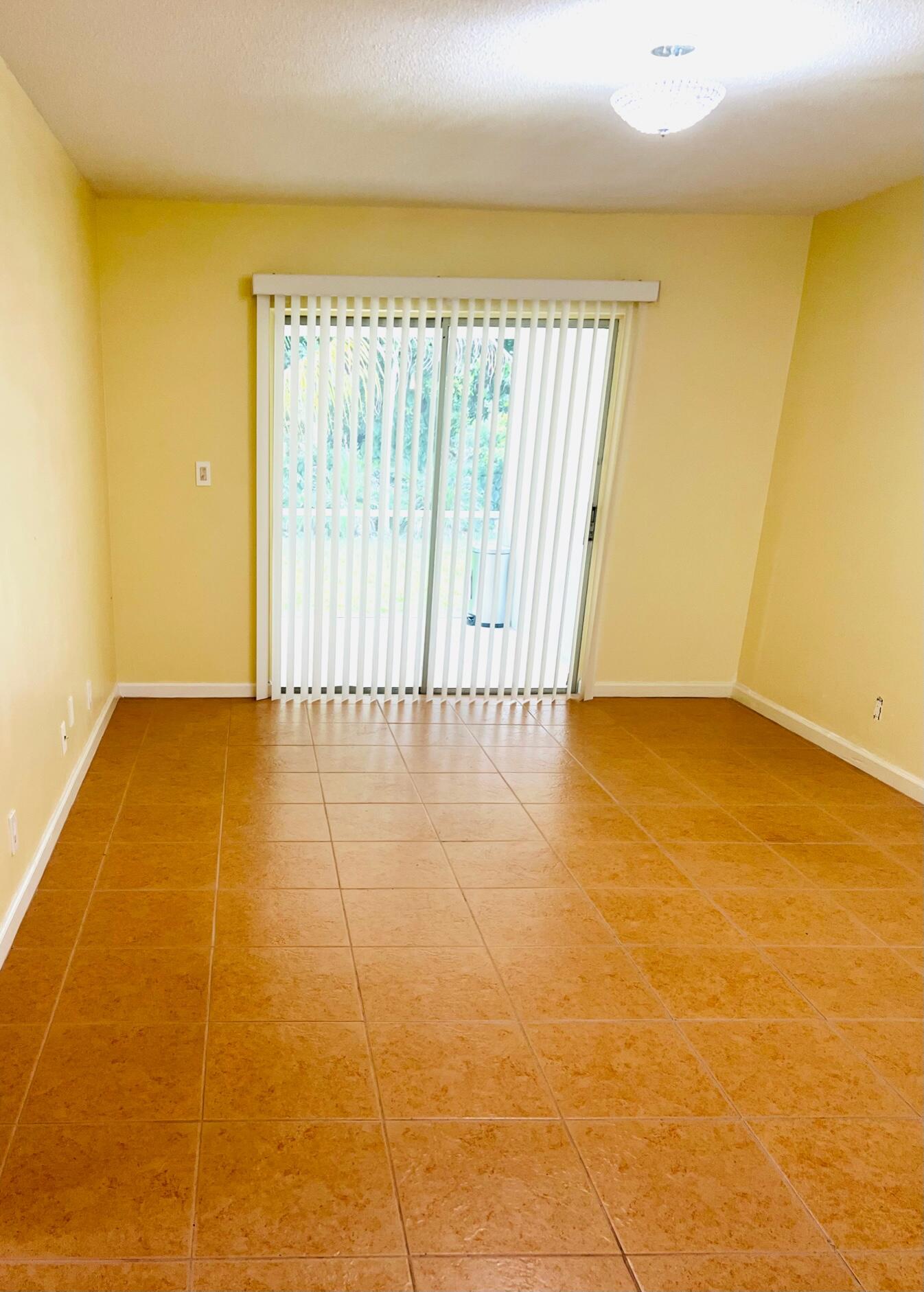 10600 NW 37 Street Unit: West Unit