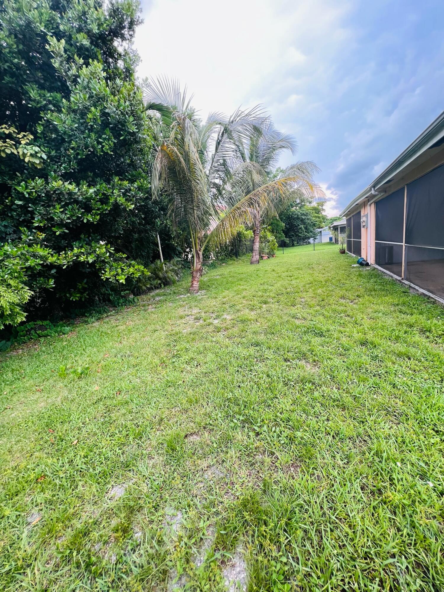 10600 NW 37 Street Unit: West Unit
