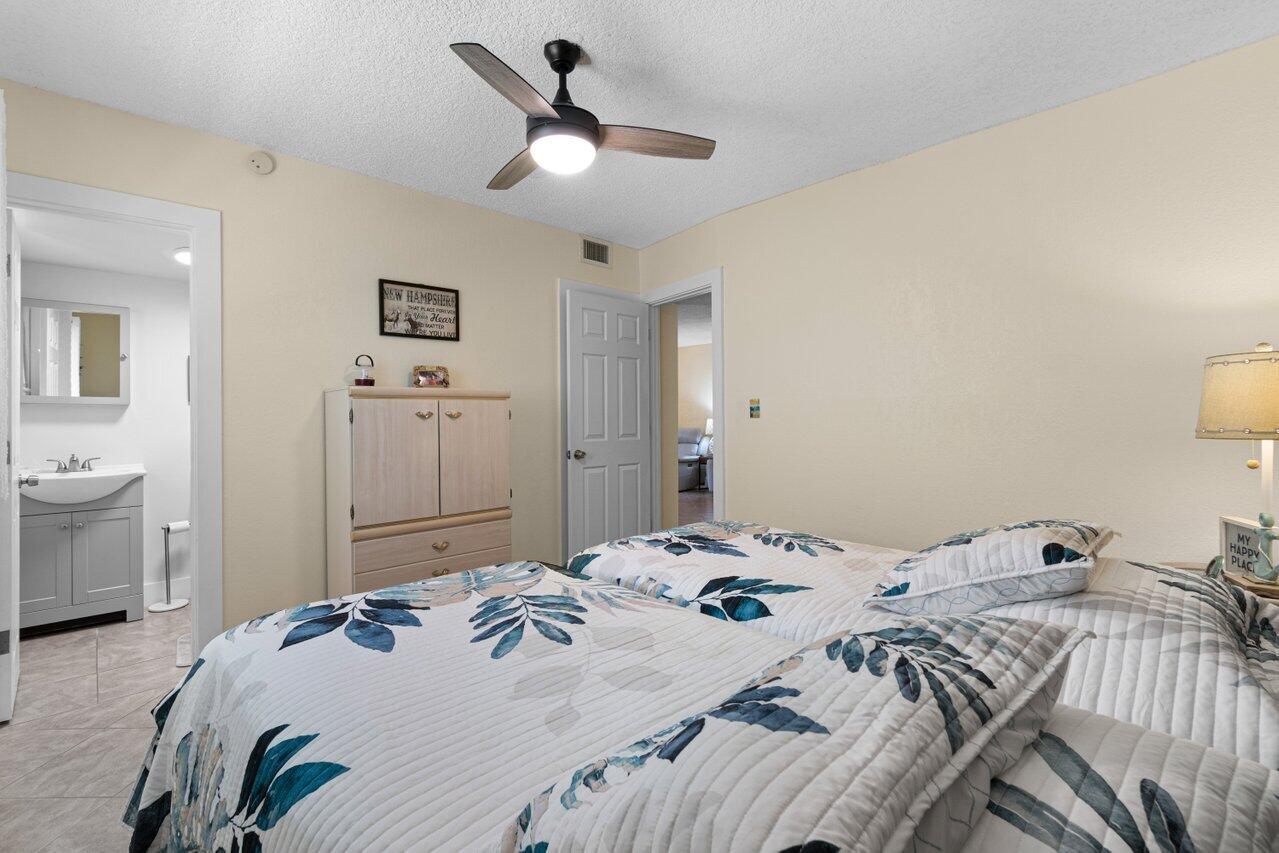 251 S Cypress Road Unit: 117