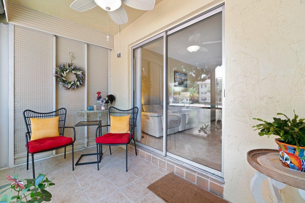 251 S Cypress Road Unit: 117