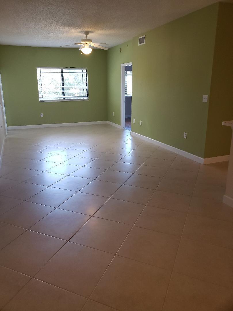 2802 Sarento Place Unit: 202