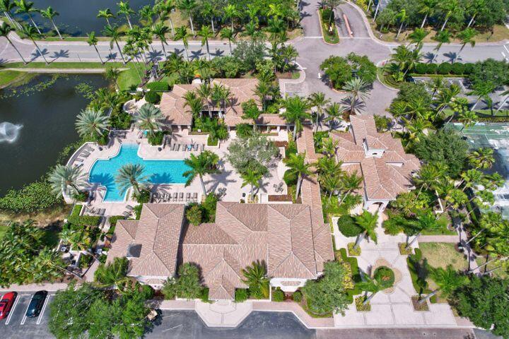 2802 Sarento Place Unit: 202