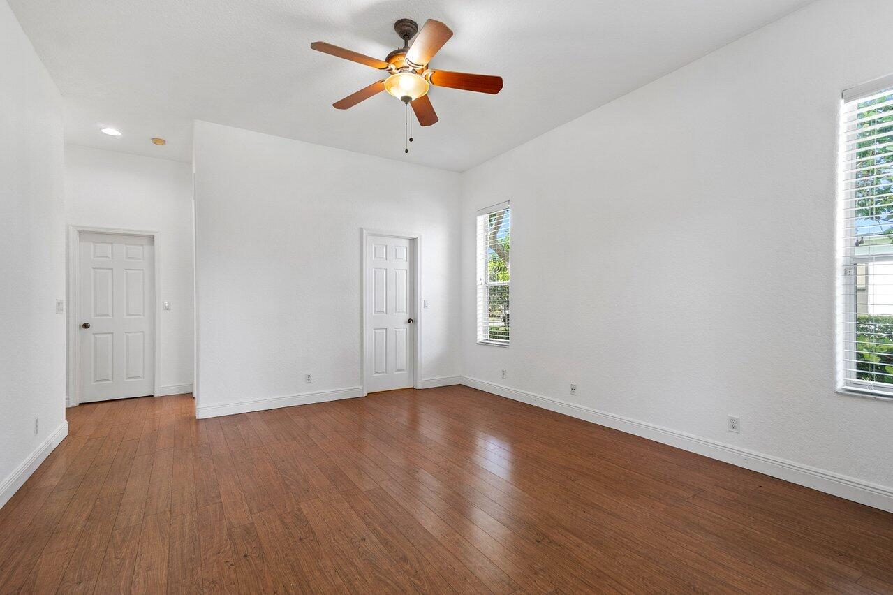 644 Enfield Court