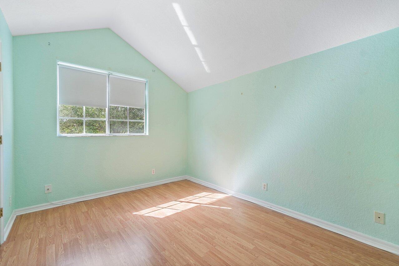 644 Enfield Court
