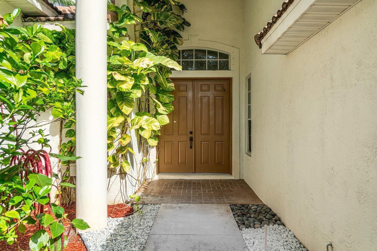 644 Enfield Court