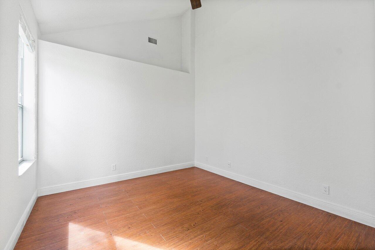 644 Enfield Court