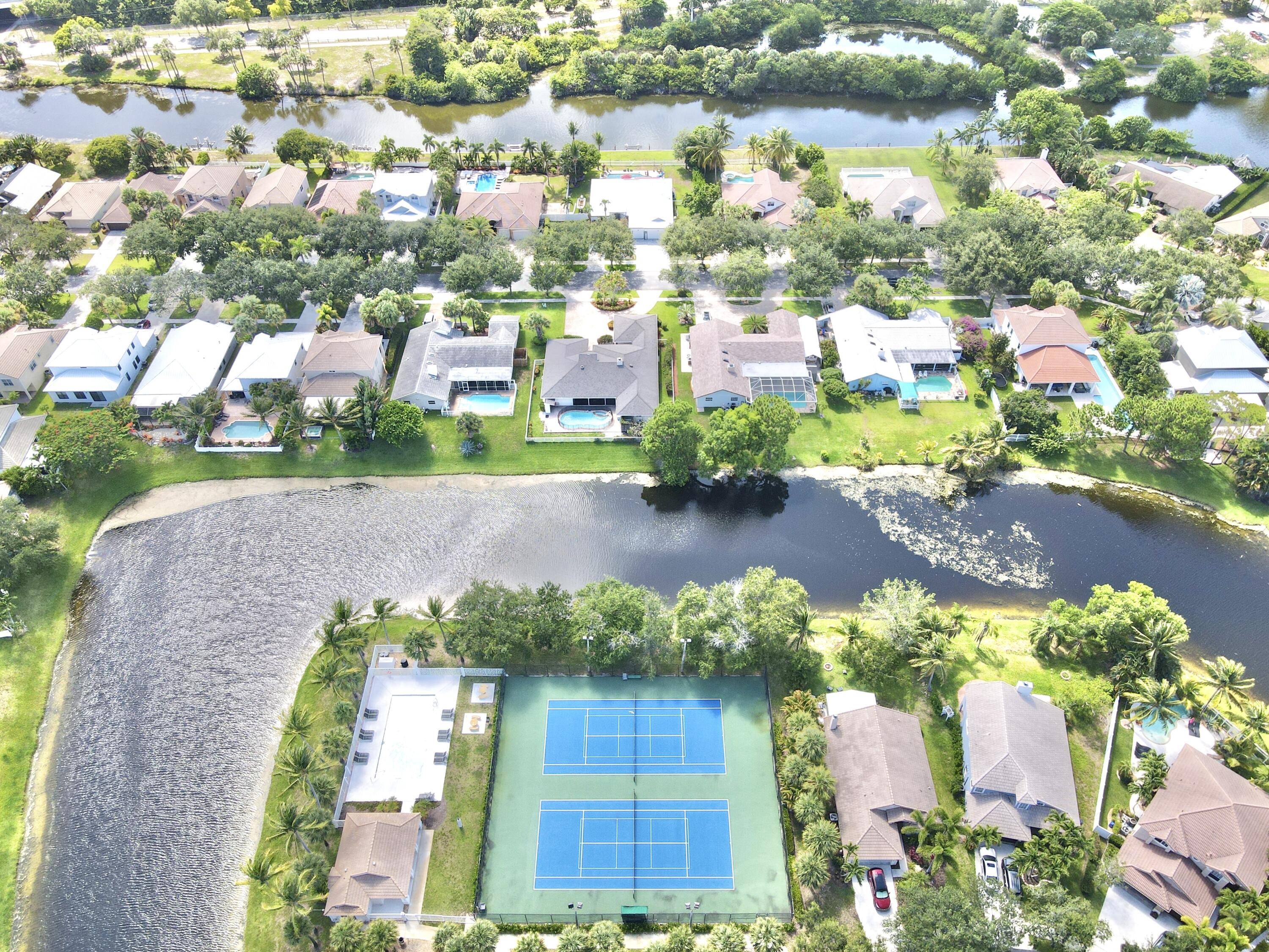 644 Enfield Court