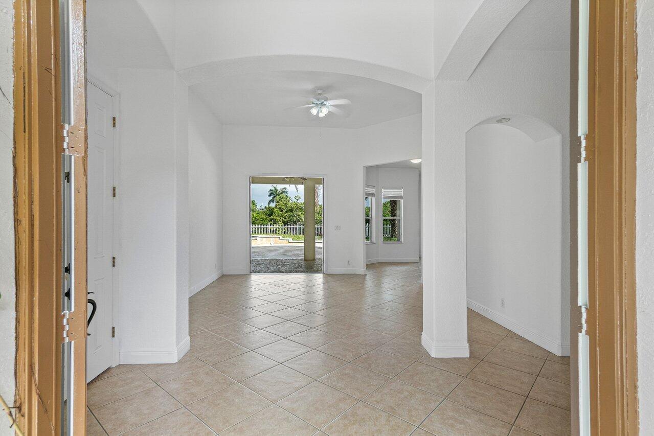 644 Enfield Court