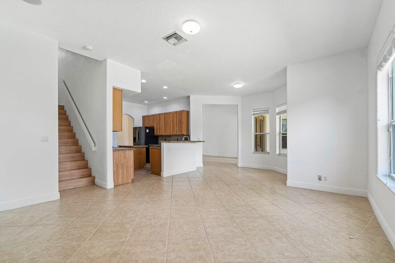 644 Enfield Court