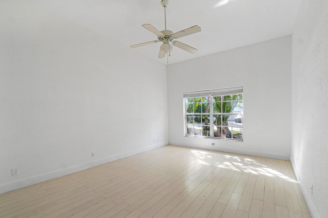 644 Enfield Court