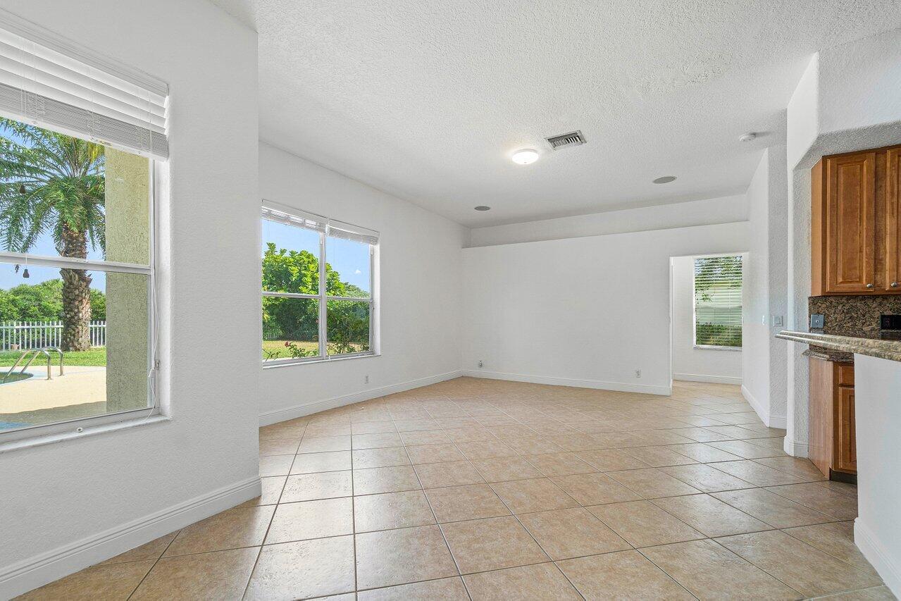644 Enfield Court