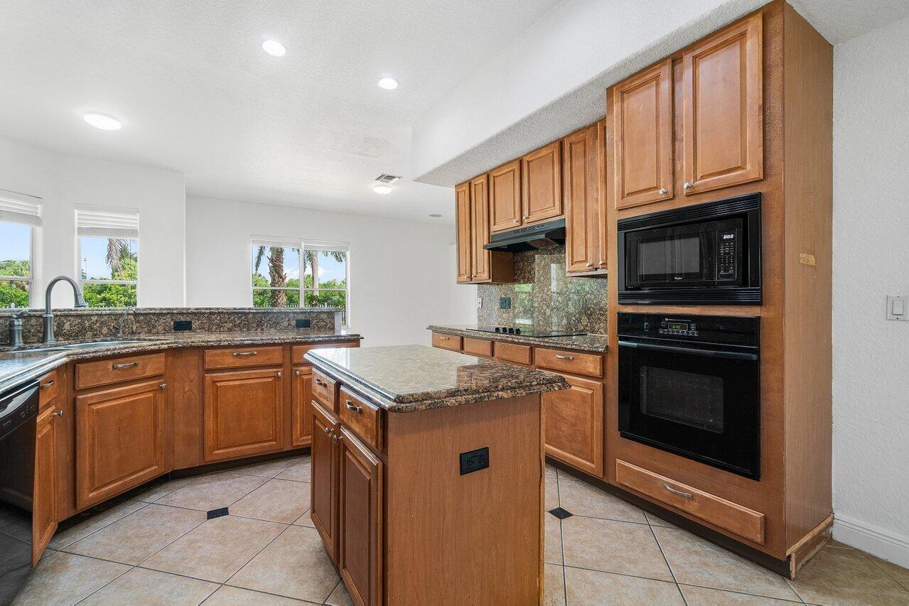 644 Enfield Court