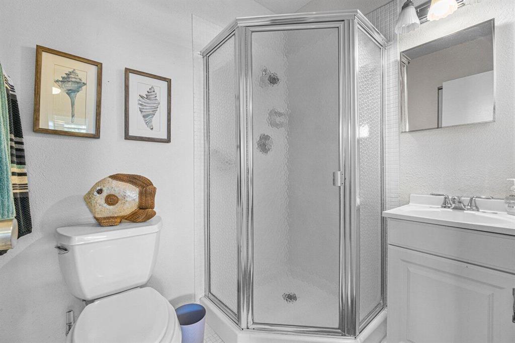 1131 Violet Terrace Unit: 201