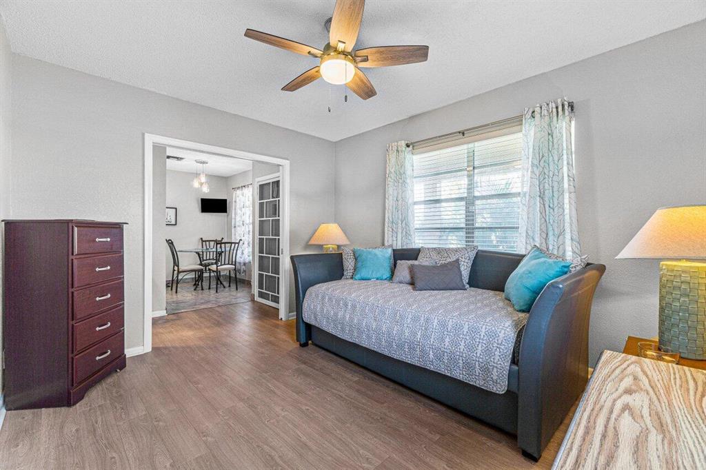 1131 Violet Terrace Unit: 201
