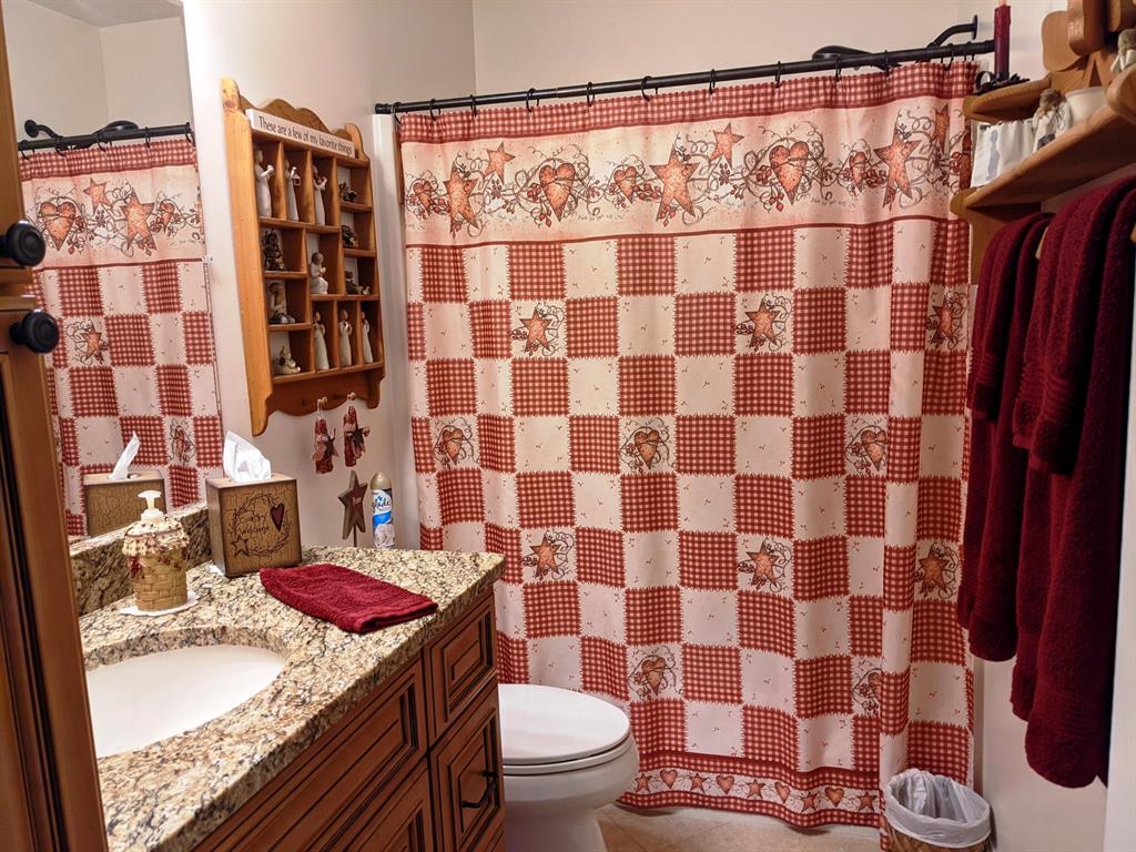 7 Lake Vista Trail Unit: 202