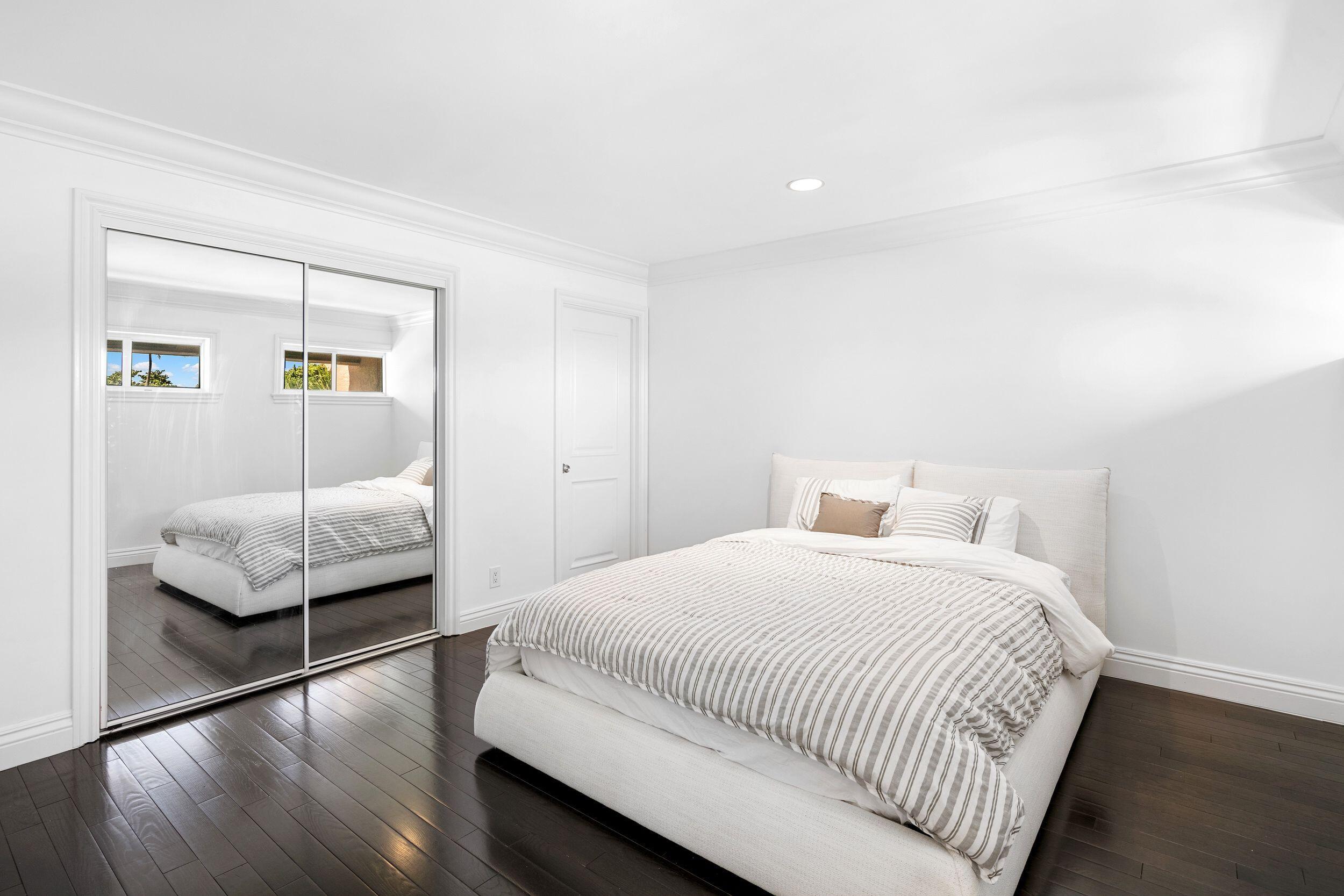 555 S Ocean Boulevard Unit: 4