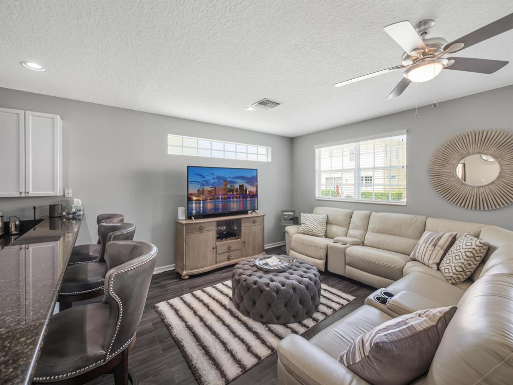 628 Marbella Lane