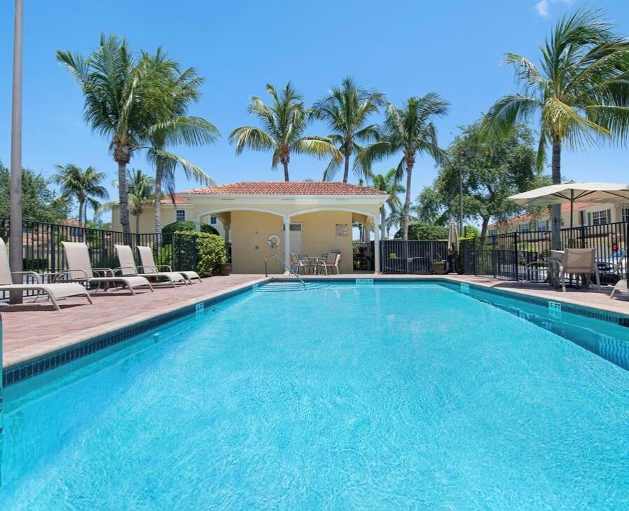 628 Marbella Lane