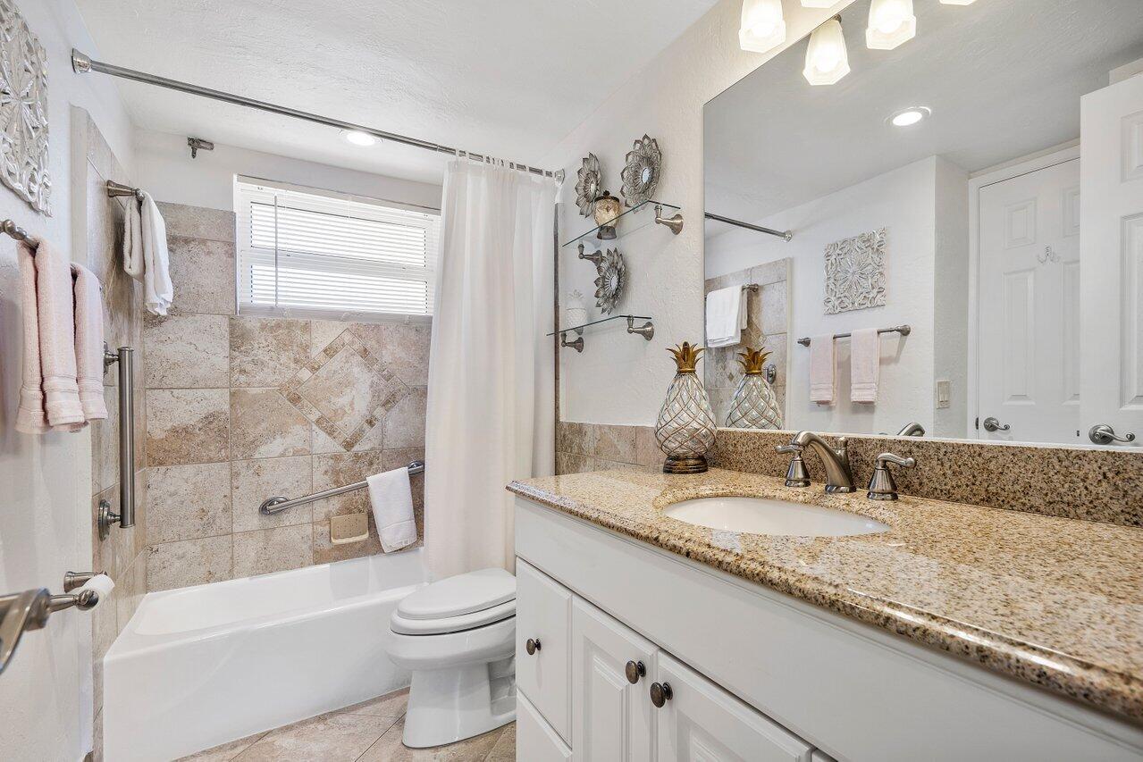 1511 SE 15th Court Unit: 203