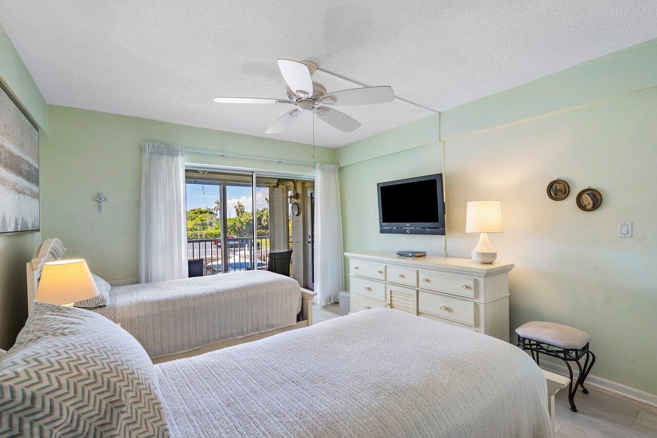 1511 SE 15th Court Unit: 203