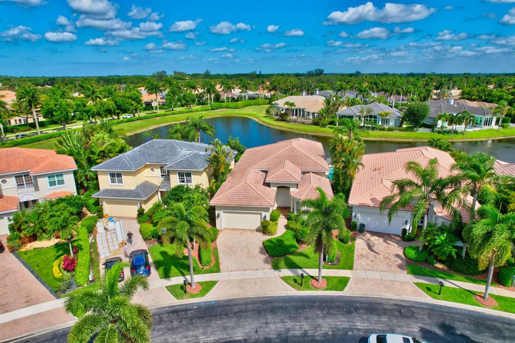 4185 NW Briarcliff Circle