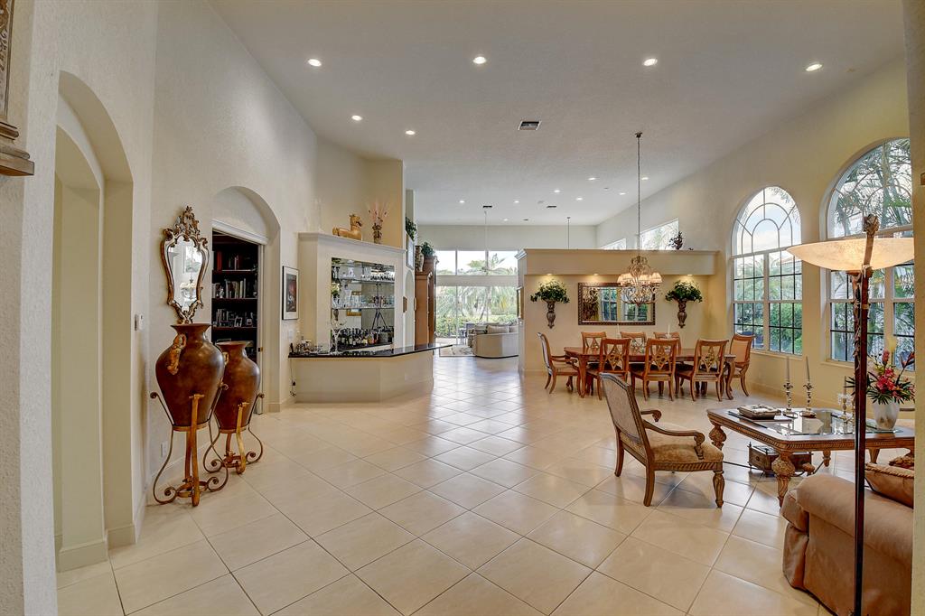 4185 NW Briarcliff Circle