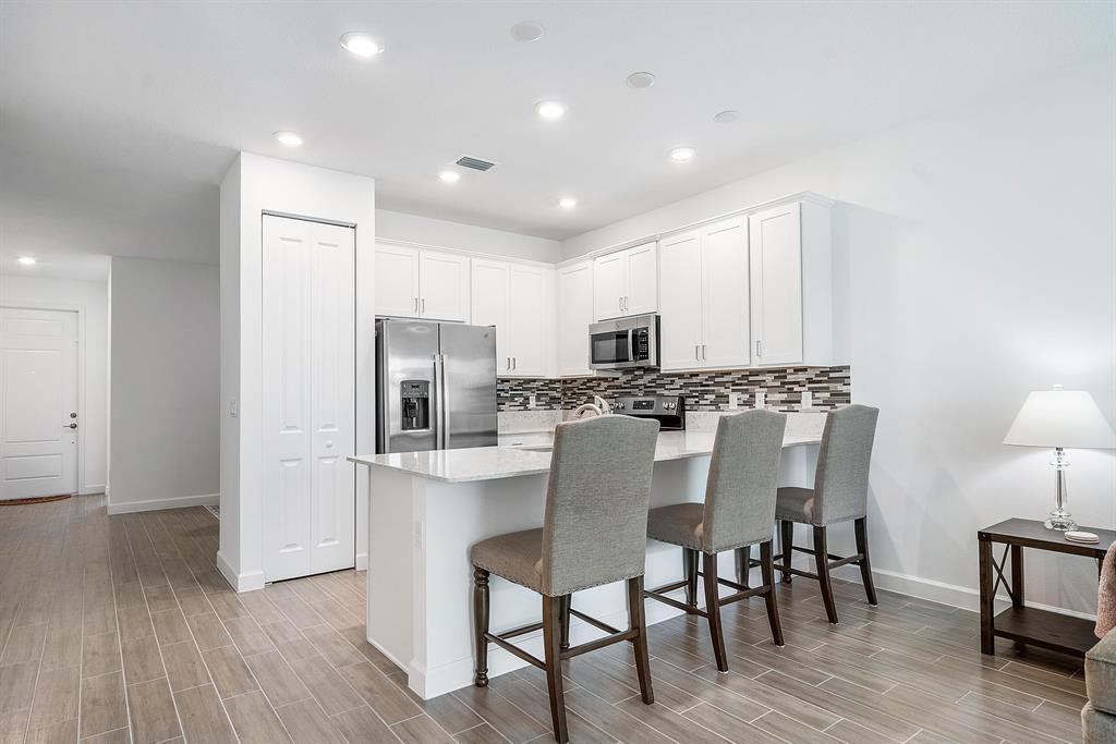 14475 Highland Center Way