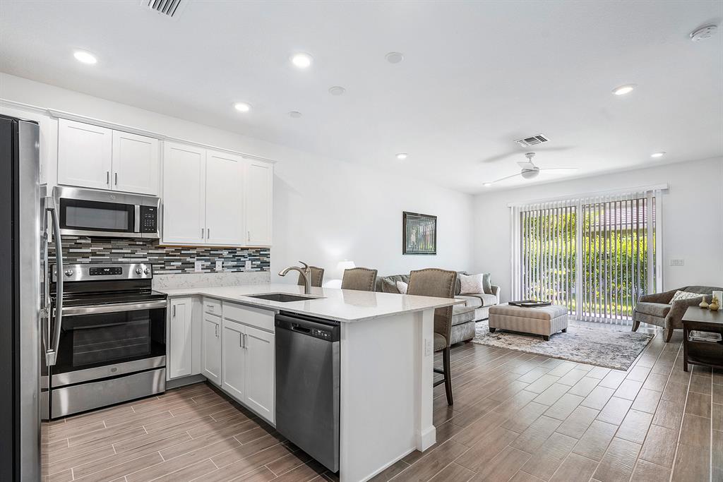 14475 Highland Center Way