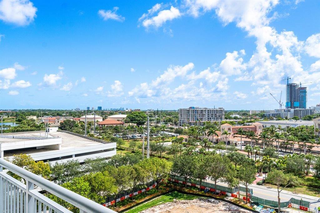 300 S Australian Avenue Unit: 819