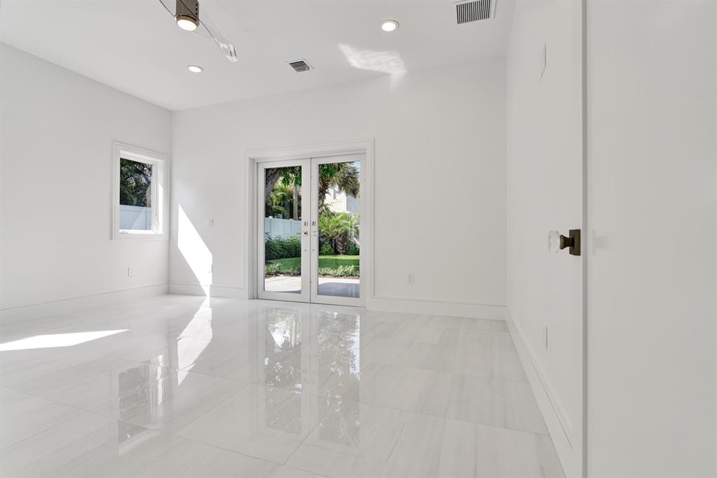 837 Denery Lane