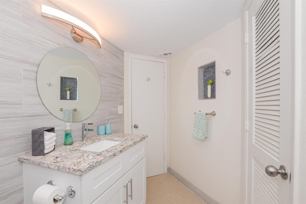 3870 N Highway A1a Unit: 805