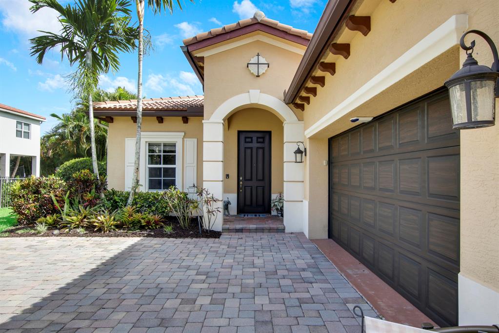 112 Whale Cay Way