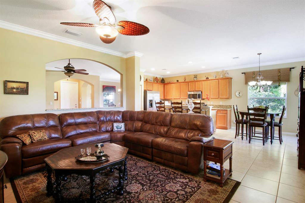 112 Whale Cay Way