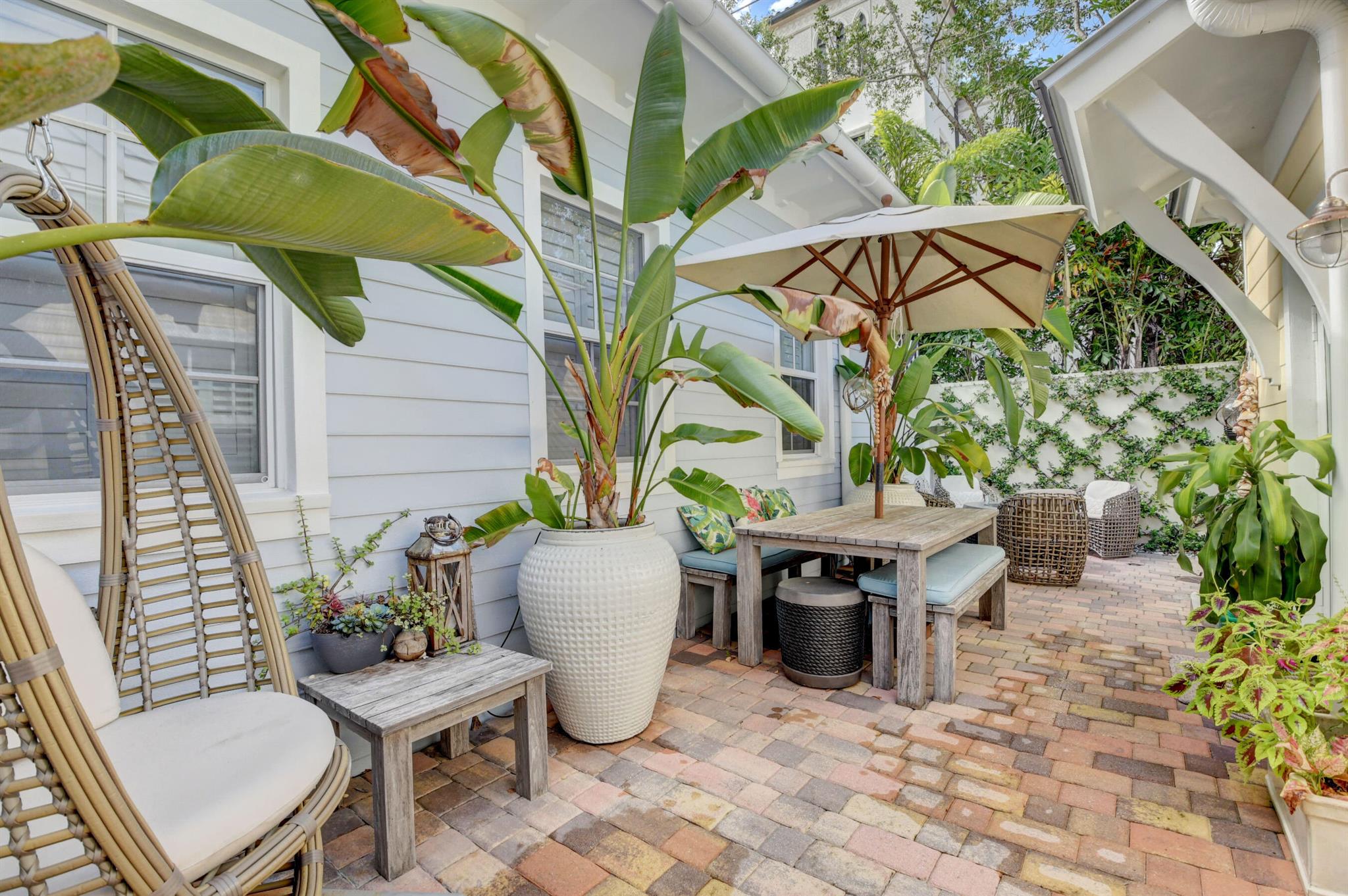 2225 S Ocean Boulevard Unit: 14