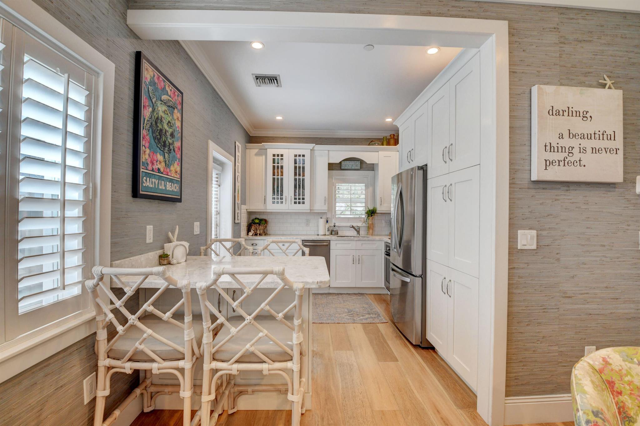 2225 S Ocean Boulevard Unit: 14