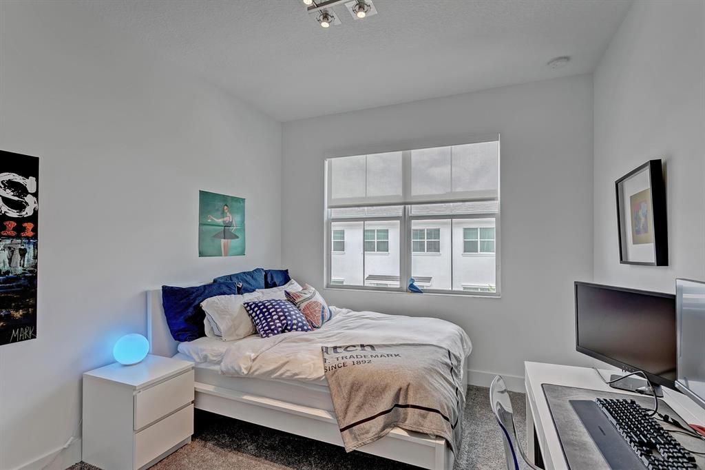 7087 Edison Place