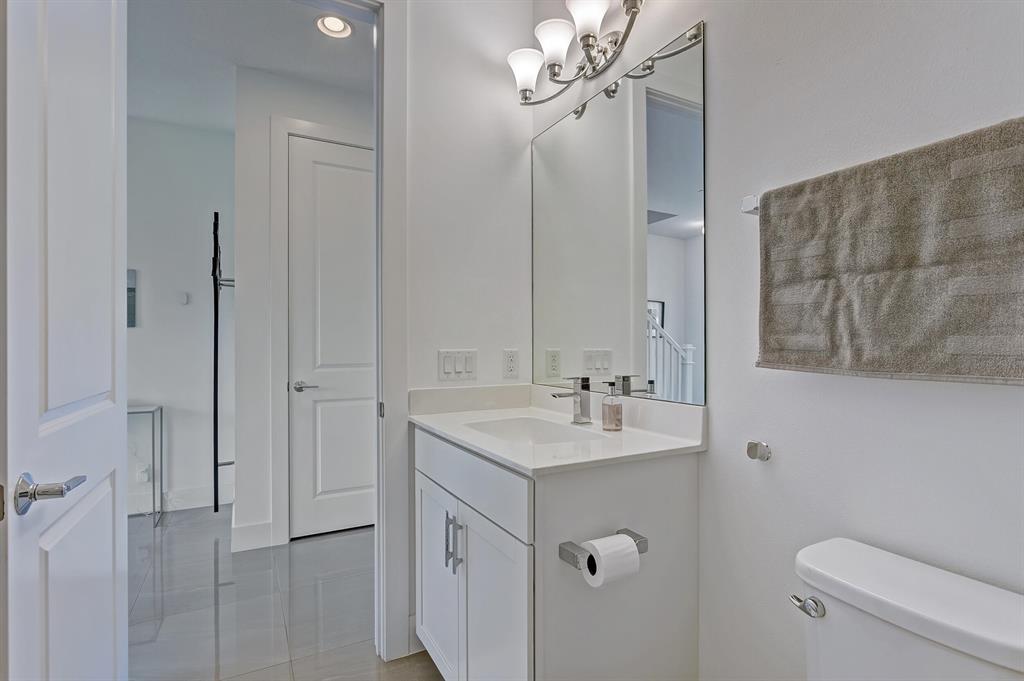 7087 Edison Place