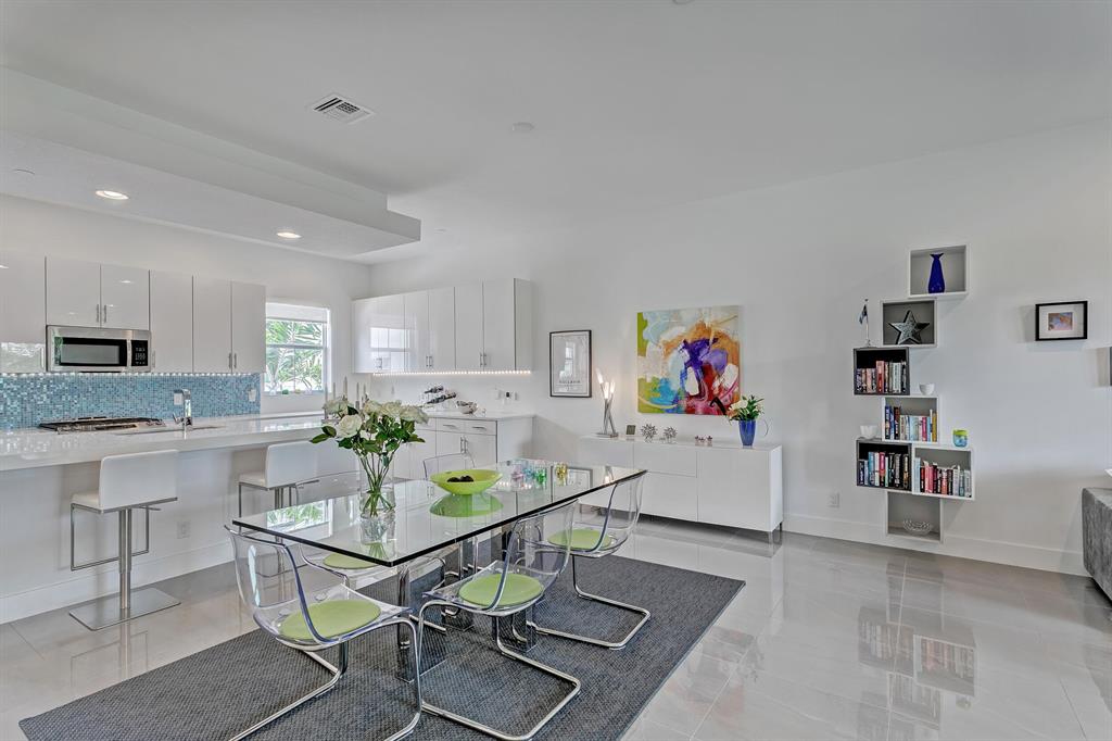7087 Edison Place