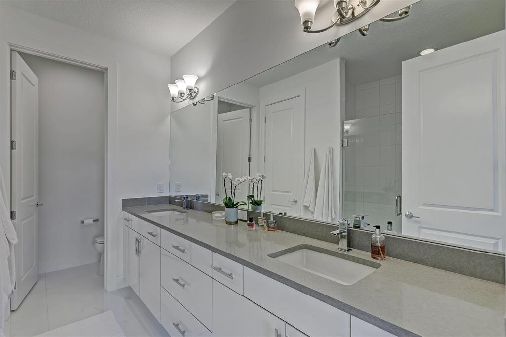 7087 Edison Place