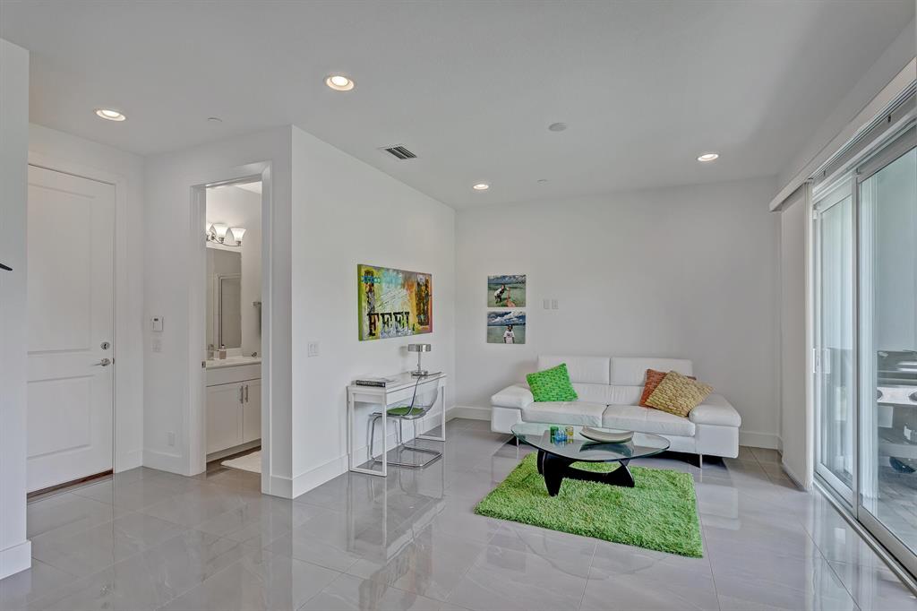 7087 Edison Place