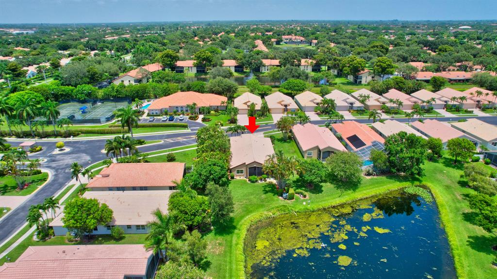 5976 Royal Isles Boulevard