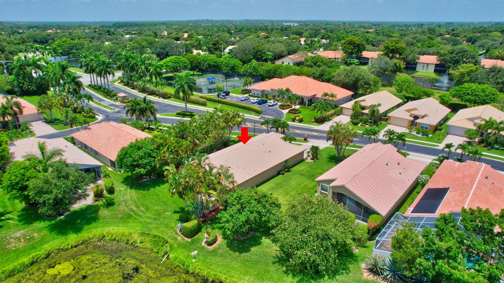 5976 Royal Isles Boulevard