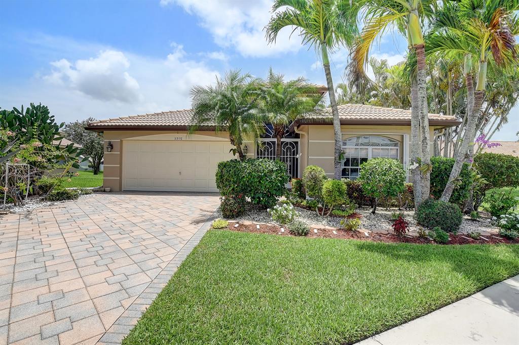 5976 Royal Isles Boulevard