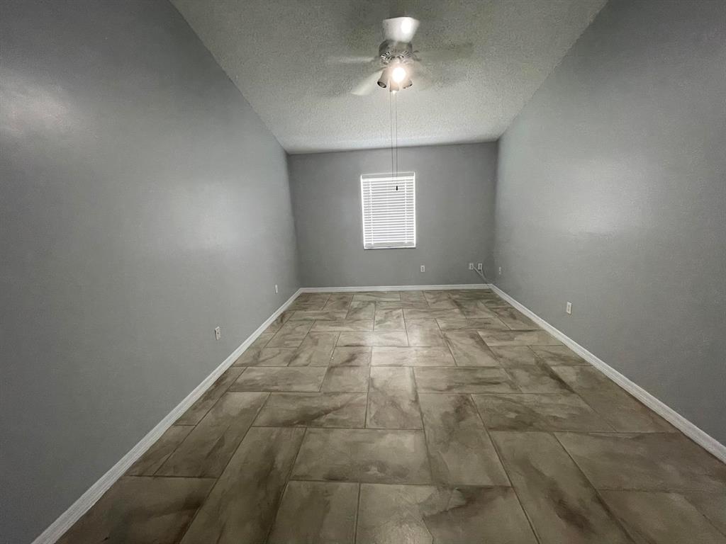 843 SW Thrift Avenue