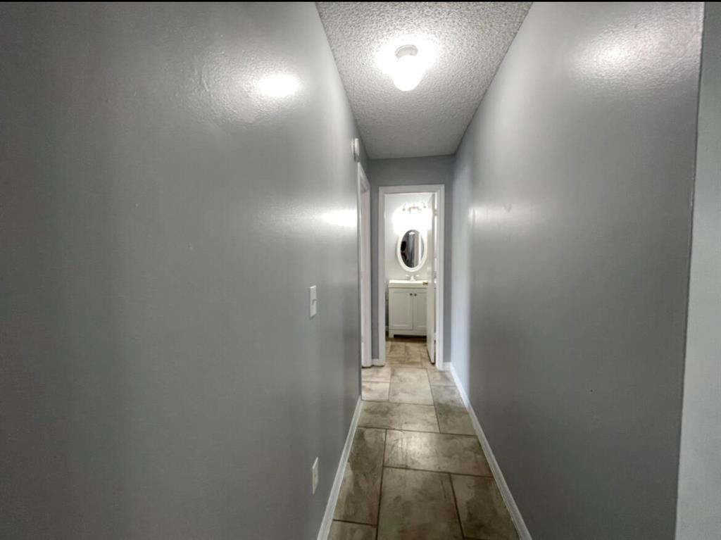 843 SW Thrift Avenue