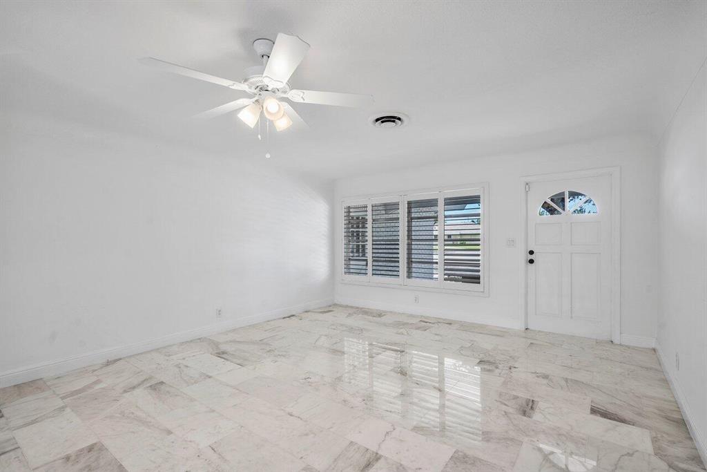 27 Pinehurst Lane