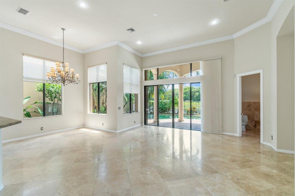 17763 Lake Azure Way