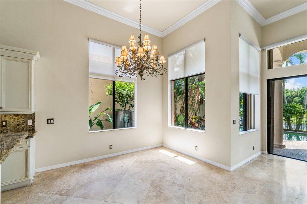 17763 Lake Azure Way