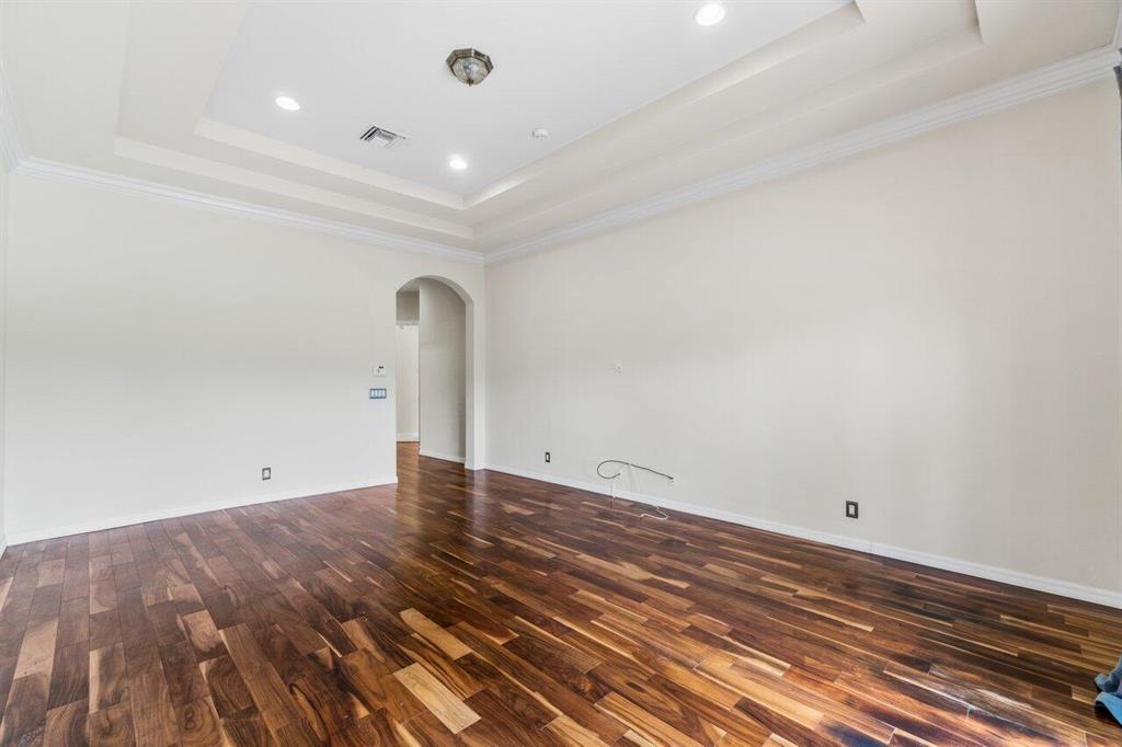 17763 Lake Azure Way